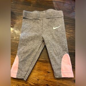 Nike leggings